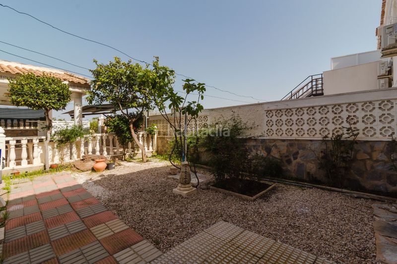 Foto d0422eea-2954-4a75-a111-4d6ee927a60f. Casa amb aparcament a La Regia Orihuela