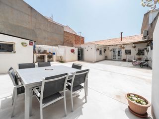 Casa adossada a Pilar de la Horadada Ciudad. Ref jr013descripcioacutenpresentamos esta exclusiva casa en plan