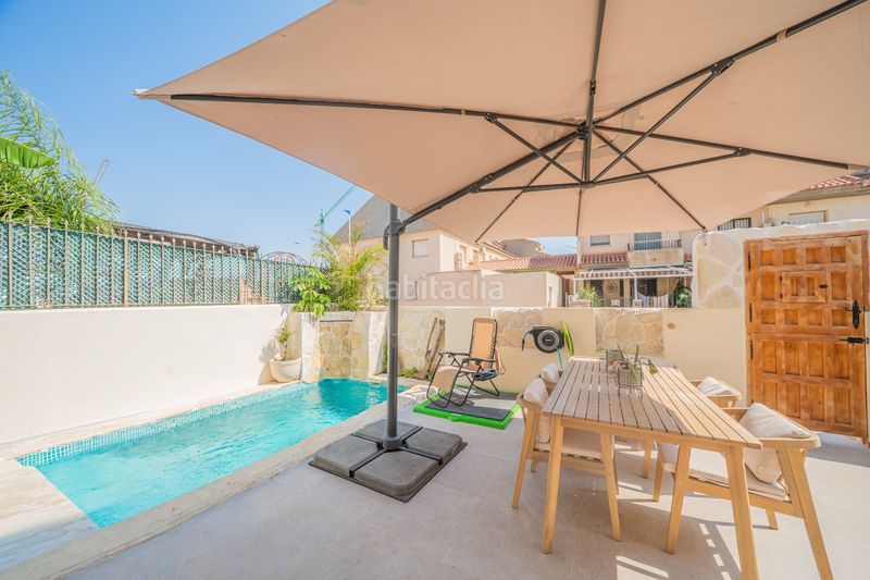 Foto b5719678-1715-4121-afbc-601366870982. Casa adossada amb piscina a Santiago de La Ribera San Javier