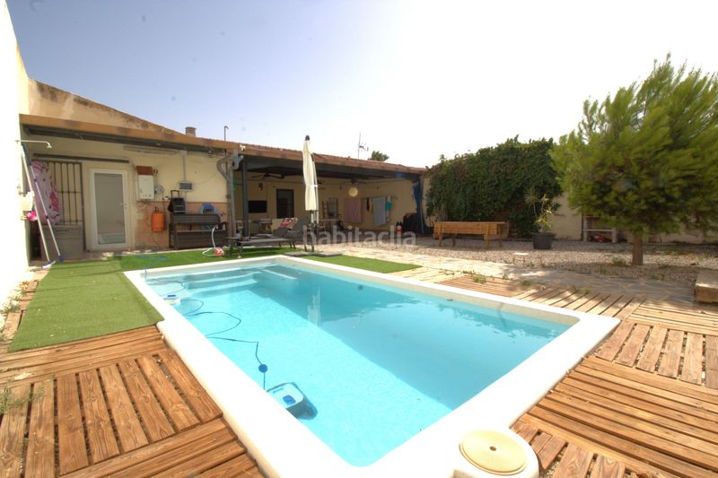 Foto 4d196c8f-8ef9-4797-834d-6c665d5f7a7e. Casa amb aparcament piscina a Gea y Truyols Murcia