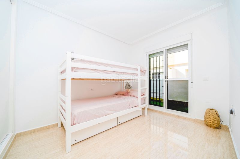 Foto ba2e1b89-24e6-4275-819b-574600de1fc0. House with heating pool in Torre de la Horadada Pilar de la Horadada