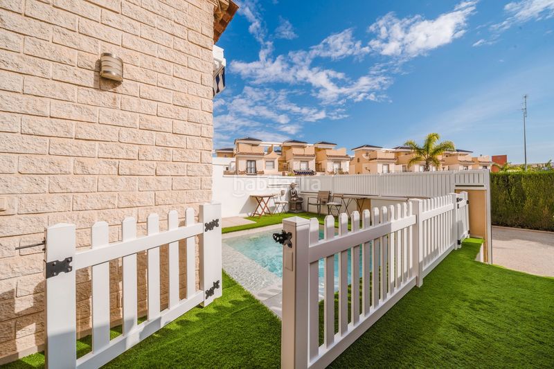 Foto f1884dc9-22af-4a8f-a543-e72f064390b8. House with heating pool in Torre de la Horadada Pilar de la Horadada
