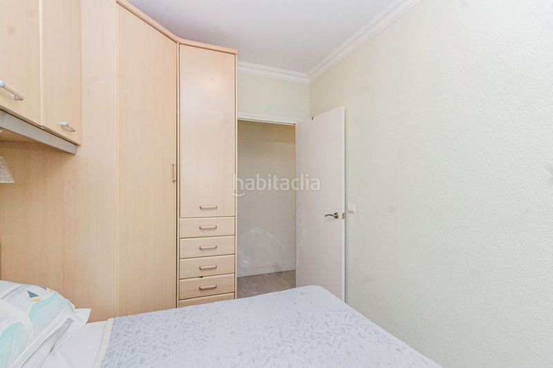 Foto b603dbbe-f871-4a20-b9c3-afdb3cfa5f06. Pis amb calefacció a Antonio Machado Torrevieja