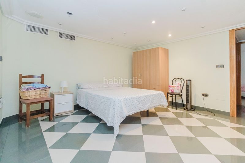 Foto 0e6fdd14-3e64-45fe-879f-38c1bb81827a. Casa adossada amb aparcament a Centro Alcázares (Los)