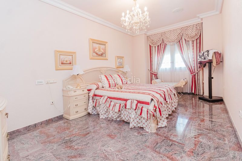 Foto 23676d77-3339-4124-91c7-dac7c1bbf167. Casa adossada amb aparcament a Centro Alcázares (Los)