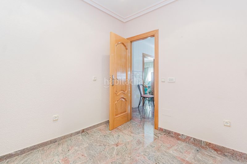 Foto 4edb4c9a-1810-4c7d-bd49-66863124c7bc. Casa adossada amb aparcament a Centro Alcázares (Los)