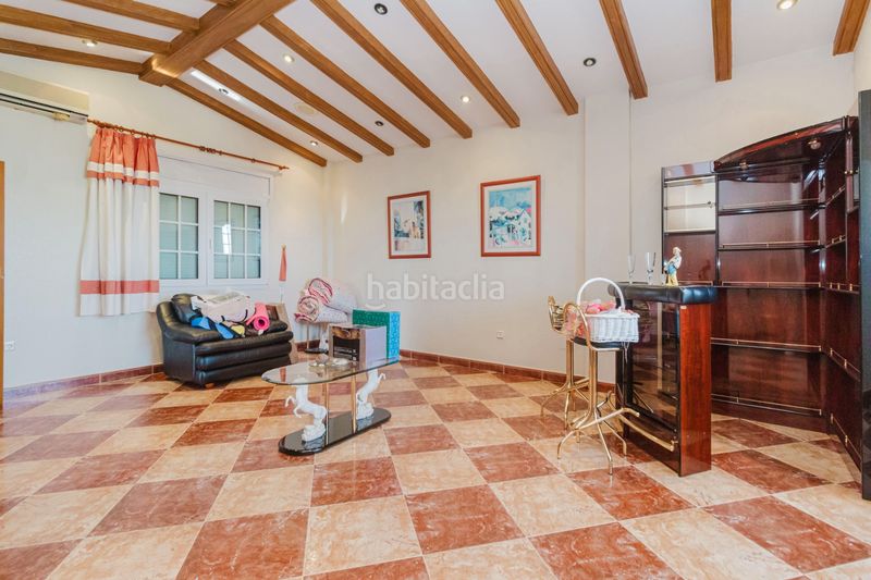 Foto 9d0ca94f-2967-4377-85e2-5cda145abd6b. Casa adossada amb aparcament a Centro Alcázares (Los)