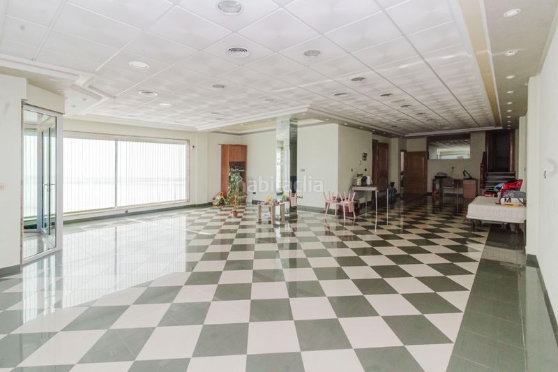 Foto cdb70360-9867-4cbc-b322-b7f24050d7b3. Casa adossada amb aparcament a Centro Alcázares (Los)