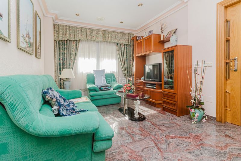 Foto ebcb530a-f9c4-42ed-b179-1f0a4b6c244e. Casa adossada amb aparcament a Centro Alcázares (Los)