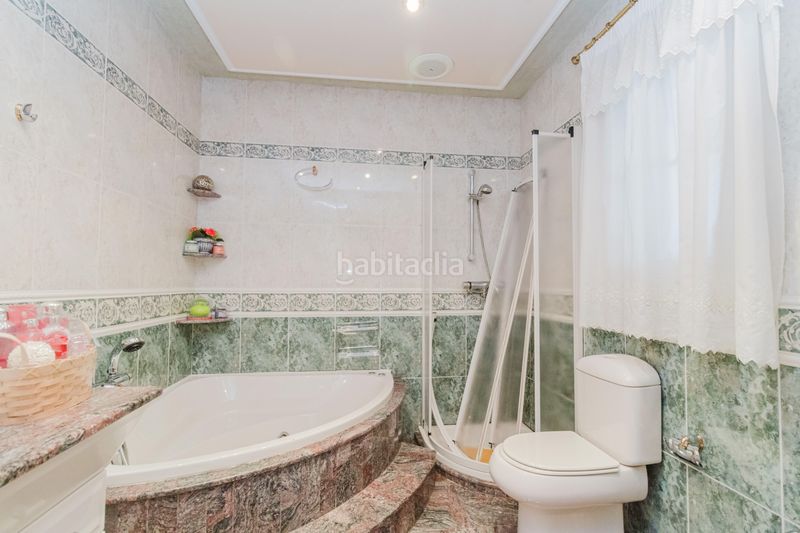 Foto f6d00224-da23-493f-9590-f900c268772a. Casa adossada amb aparcament a Centro Alcázares (Los)