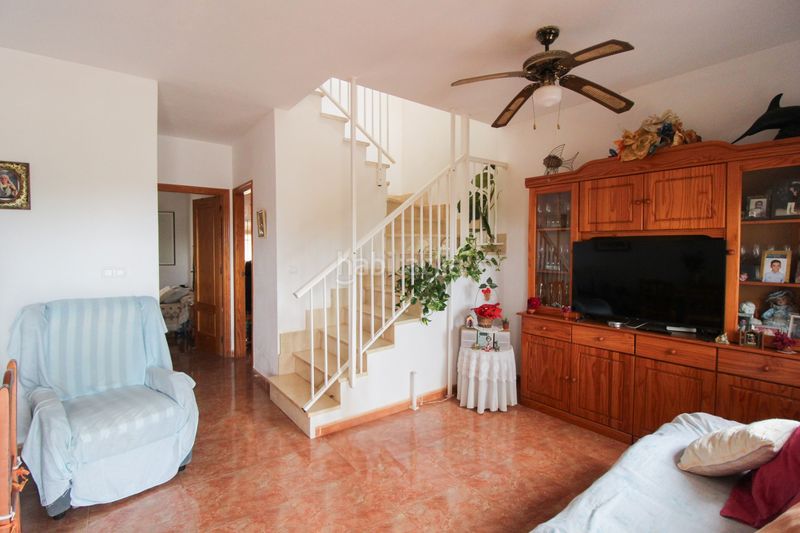 Foto 8ab237c3-a39b-48ff-be22-008700a5c105. Casa amb calefacció aparcament a Los Nietos Cartagena