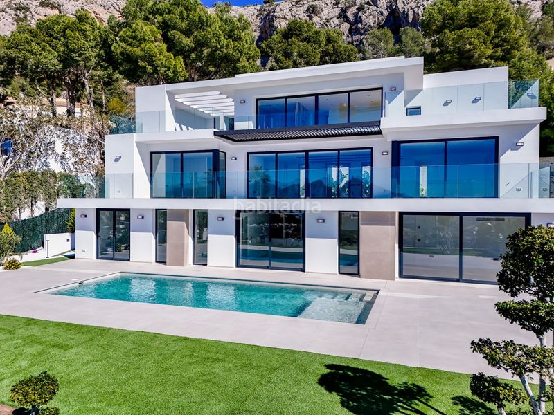Foto 0c320169-bc74-4058-a1c1-d5cf076f14e9. Casa amb aparcament piscina a Mascarat Altea