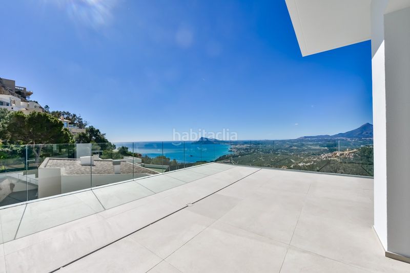 Foto 5549df89-129b-44ec-acff-4f82d4e2aec6. Casa amb aparcament piscina a Mascarat Altea