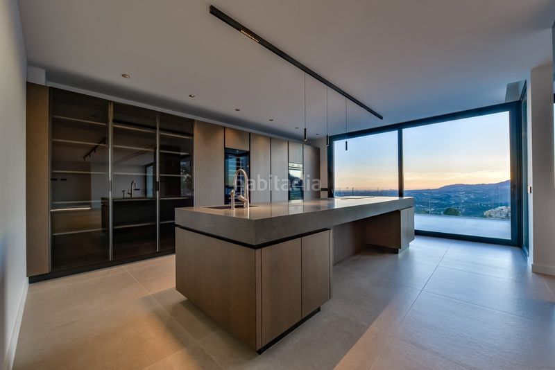 Foto a93eed67-2139-4758-870a-7a10c5c08dab. Casa amb aparcament piscina a Mascarat Altea