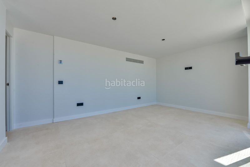 Foto f1b5dfc8-11c8-4bd6-8e0d-e8847d200fd3. Casa amb aparcament piscina a Mascarat Altea