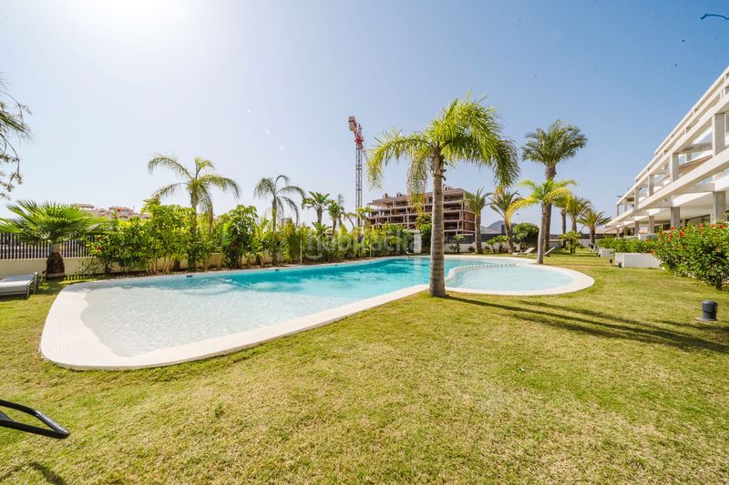 Foto 4c04deb2-bcae-4290-824a-f24af2fc78d0. Casa amb piscina a Islas Menores-Mar de Cristal Cartagena
