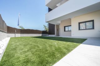 Casa a El Mojón. Apartamento en planta bajaampnbspcon 3 dormitorios, piscina comu