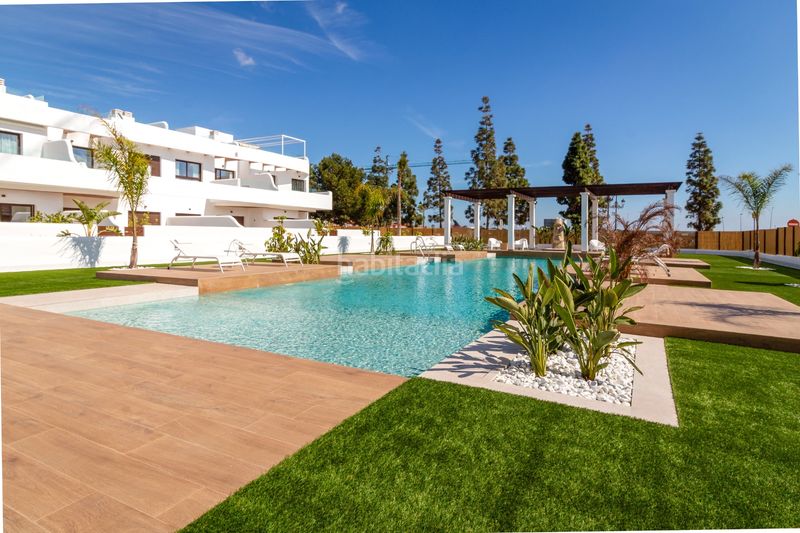Foto 8c8d8252-4af6-4daf-bdaf-f7144cca7ab8. Casa amb aparcament piscina a Centro Alcázares (Los)