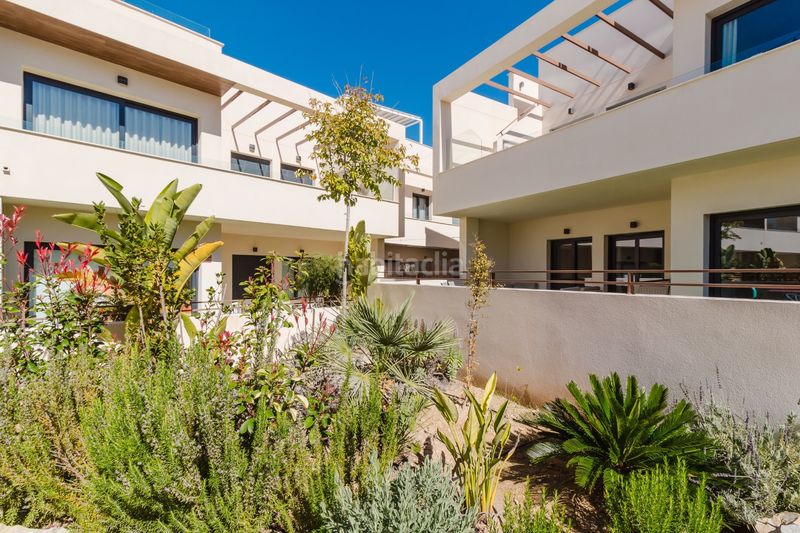 Foto 450ca0f9-7931-455c-8a1f-dfc1e65e7c59. Casa amb aparcament piscina a Playa de los Náufragos Torrevieja