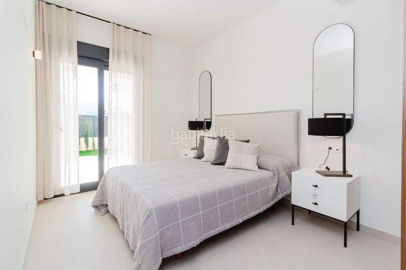 Foto 60356694-55aa-4a21-a71e-8ac0f166a8dd. Casa amb aparcament piscina a Playa de los Náufragos Torrevieja