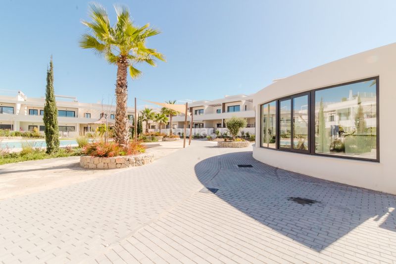Foto 607ed92d-ae02-47e0-8408-acef4376430a. Casa amb aparcament piscina a Playa de los Náufragos Torrevieja