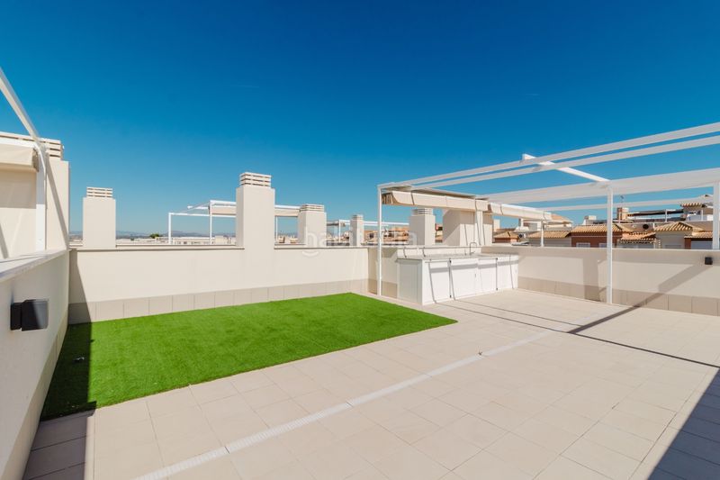 Foto 75bbd628-f65f-4628-97e1-5621827104dc. Casa amb aparcament piscina a Playa de los Náufragos Torrevieja