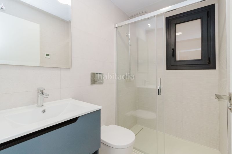Foto b8f90f69-eb6f-4bf0-a93c-bf8df5057787. Casa amb aparcament piscina a Playa de los Náufragos Torrevieja