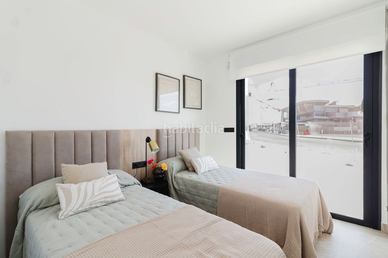 Foto 0ff9bfa8-7554-4d88-b7de-d813bcc7a655. Apartament amb aparcament piscina a Las Lomas de Rame-Bahía Bella Alcázares (Los)