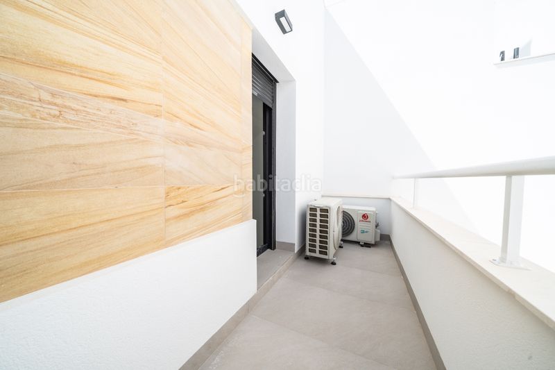 Foto ab1af5cc-e76b-469c-b011-ce8fdb601631. Casa a schiera con piscina in Benijófar