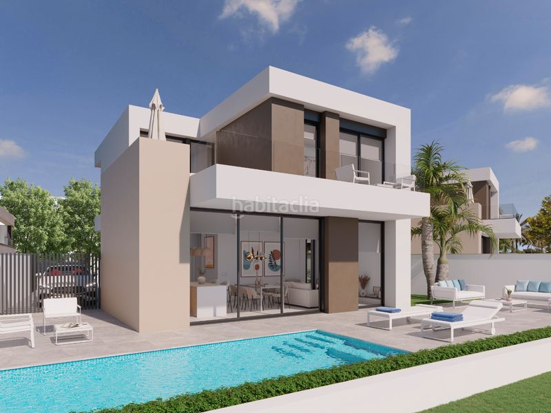 Foto 6f65bc6e-bb1d-4660-9d36-f14797ee1c84. Casa amb piscina a Roda San Javier