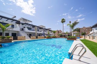Haus in Pilar de la Horadada Ciudad. Bungalow en planta altaampnbsp en pilar de la horadadavivienda r