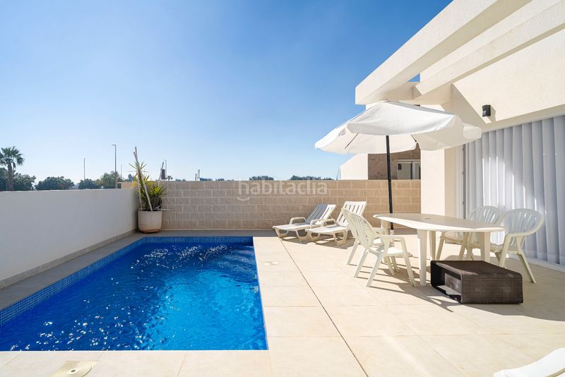 Foto 9ea17efc-45d5-4c1e-8bd1-a5c05543e9c2. Casa amb piscina a Montesinos (Los)