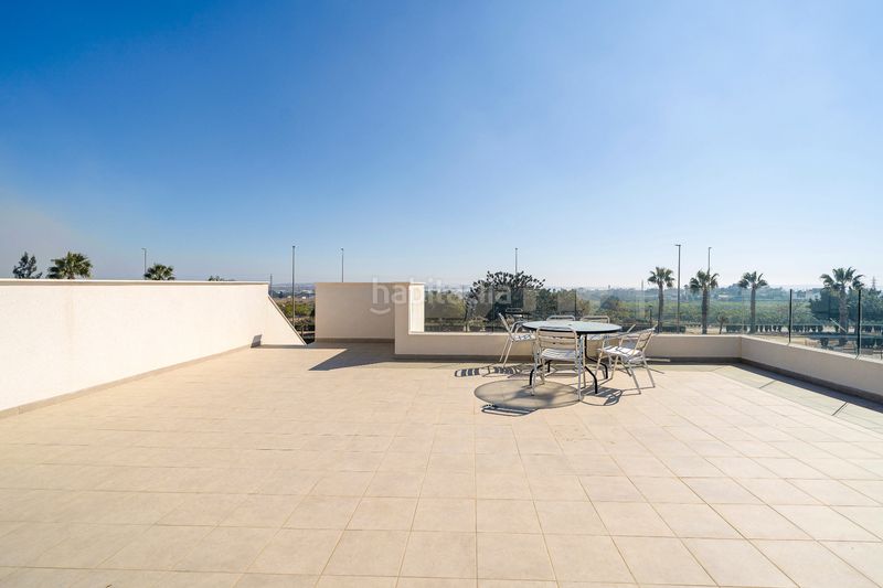 Foto c14ba29e-0477-4524-bf66-0e512955576e. Casa amb piscina a Montesinos (Los)