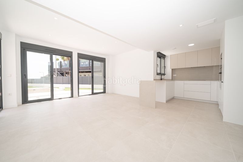 Foto e7c003f2-8bfe-464c-baf9-c8b6ca4ac277. Casa amb aparcament piscina a Los Narejos_Punta Calera Alcázares (Los)