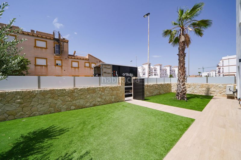 Foto 3df7d22d-45f2-4b81-abce-d31f14fe66a1. Casa amb aparcament piscina a Pilar de la Horadada ciudad Pilar de la Horadada
