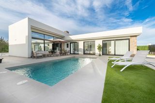 Casa in Calasparra. Villa de planta baja con piscina privada en calasparravivienda r