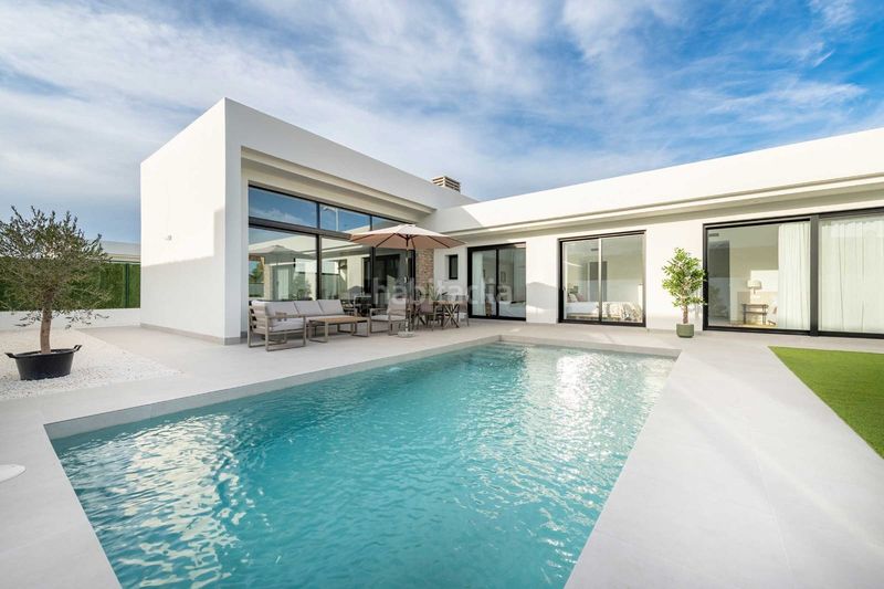 Foto 0a32e763-2292-4fe0-9388-86c99e990474. Casa amb piscina a Calasparra