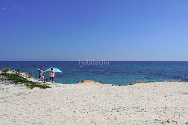 Foto f111daf3-0f32-4276-84a8-69629a80136e. Casa amb aparcament piscina a Mil Palmeras Pilar de la Horadada