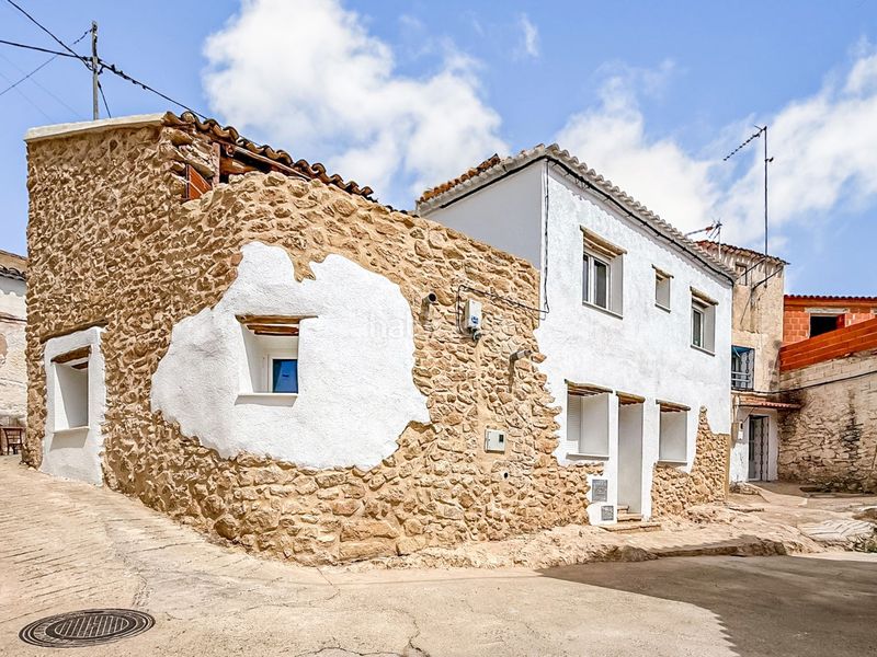 Foto 1a403fe1-b21f-45b5-a41e-aa9d6cfaf3b3. Casa amb calefacció a Elche de la Sierra