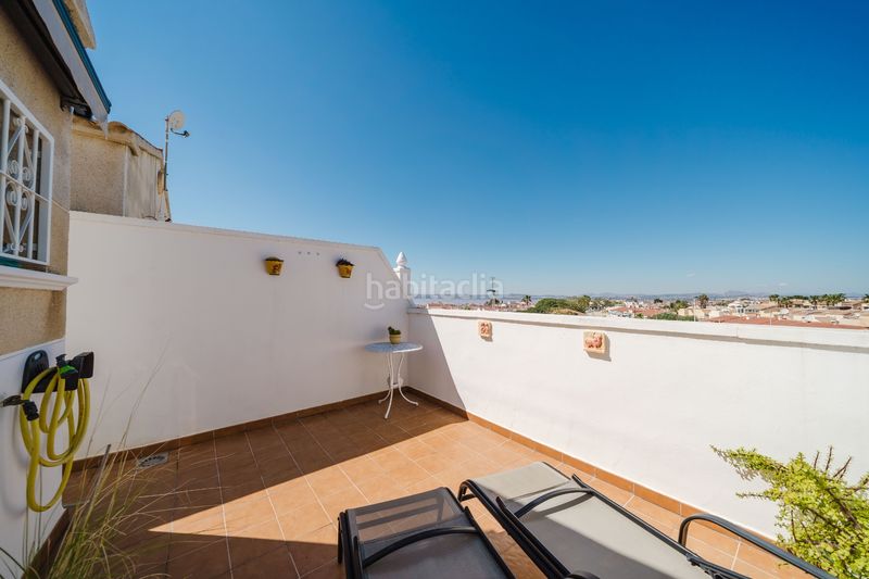 Foto af0d93fa-aed5-45d0-b75c-4c362bc94de1. Casa adossada amb aparcament piscina a Zona Carrefour - Urbanizaciones Torrevieja