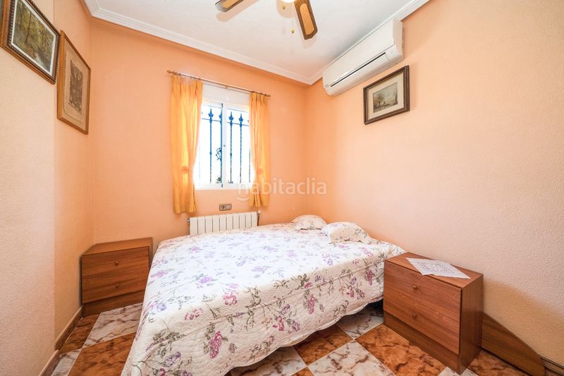 Foto f7dd9efa-d8d2-48f9-b3b3-a021c5fde294. Casa amb piscina a La Regia Orihuela