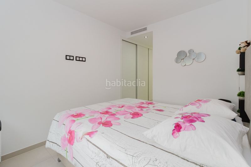 Foto 56d2e668-9a1e-46a1-97c5-80cf325a6842. Casa amb aparcament piscina a El Pinar de Campoverde Pilar de la Horadada