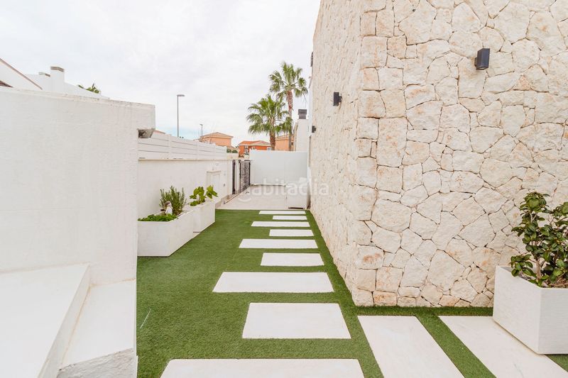 Foto ae63d1ae-aa00-414b-8cd1-c6cba4b34d54. Pis amb aparcament piscina a Sucina Murcia