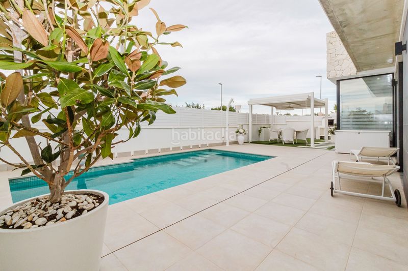 Foto ef991b3e-7ca4-4185-931b-3bd790b4f8f0. Pis amb aparcament piscina a Sucina Murcia