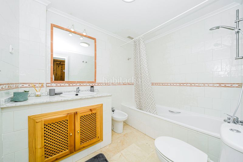 Foto 0e64475b-bc1e-4c72-9f33-f1de35086dd8. Apartament amb piscina a Villamartín-Las Filipinas Orihuela