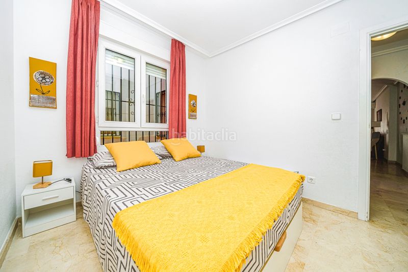 Foto 0ec74d71-bea1-4d0b-8c4d-a0ea4de089c5. Apartament amb piscina a Villamartín-Las Filipinas Orihuela