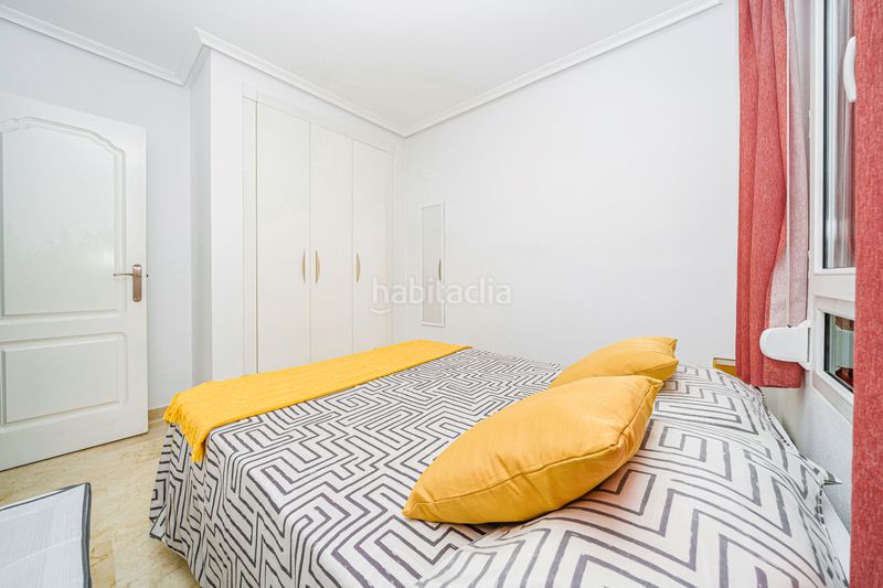 Foto 3708be04-4561-4ae2-8b16-481dd5742605. Apartament amb piscina a Villamartín-Las Filipinas Orihuela