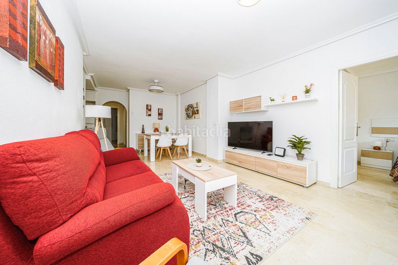 Foto b037e5fc-898f-49c7-ba99-2842d24bd42e. Apartament amb piscina a Villamartín-Las Filipinas Orihuela