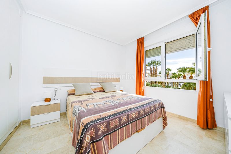 Foto bb92c185-e136-48b5-a66a-02ef5609a557. Apartament amb piscina a Villamartín-Las Filipinas Orihuela