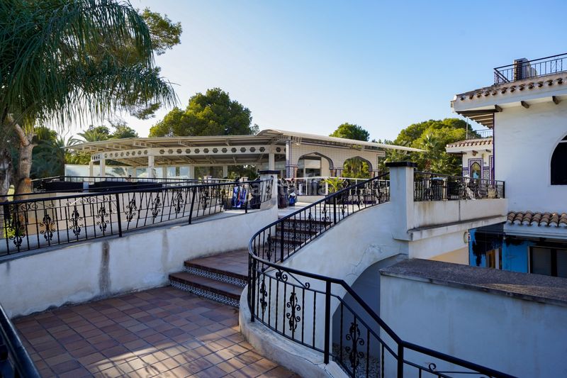 Foto bf8efee4-401e-4281-b11d-9fee106599c7. Apartament amb piscina a Villamartín-Las Filipinas Orihuela